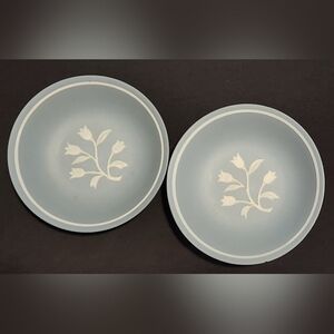 2 Wall's Blue Tulip Porcelain Bowls Japan (READ)